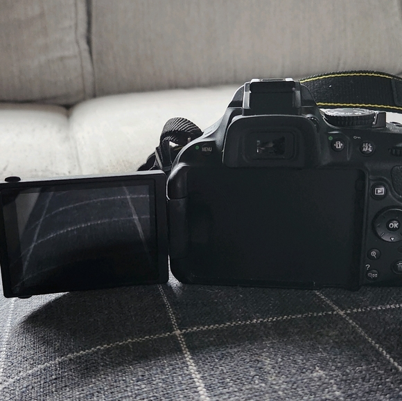 Nikon 5200 - Picture 8 of 9